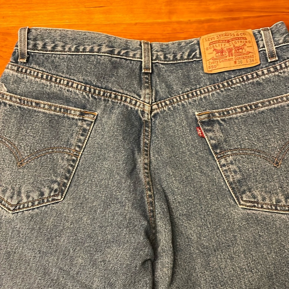 Levi’s 550, 5 pocket mens jeans